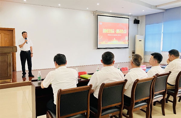 250a0cabb69b4135949bc1e41b4aeaeb