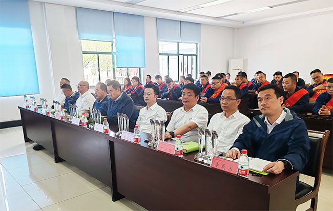 e748b0997432411fa2e99c6bf44a39e6