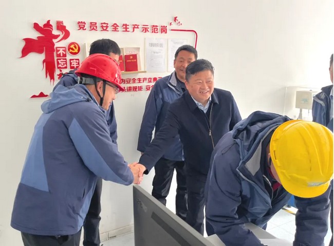 98426e32fa3e4b5a82785c8d00e5ecf5